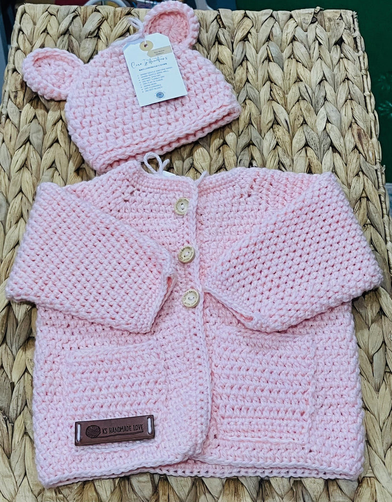 Bendigo Mills Luxe Wool Hand Crocheted Bear Beanie + Cardie Set - Soft Blush Size: 0-3m