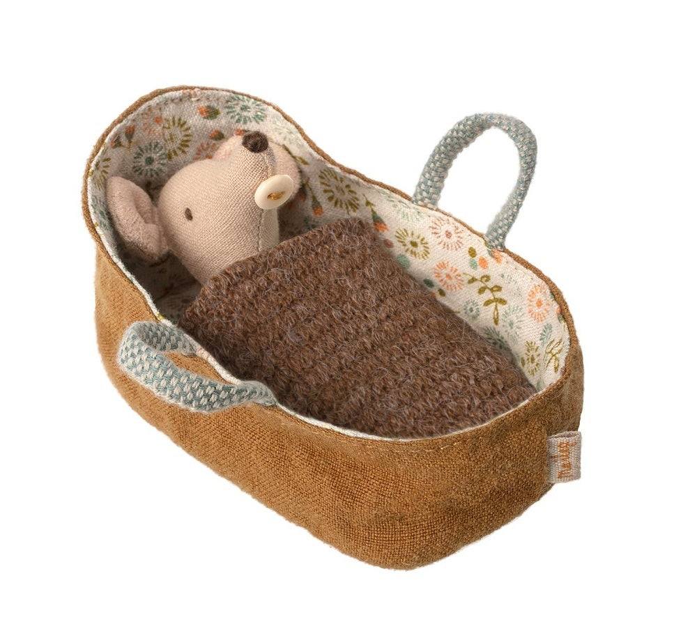 Mouse Baby in Carrycot