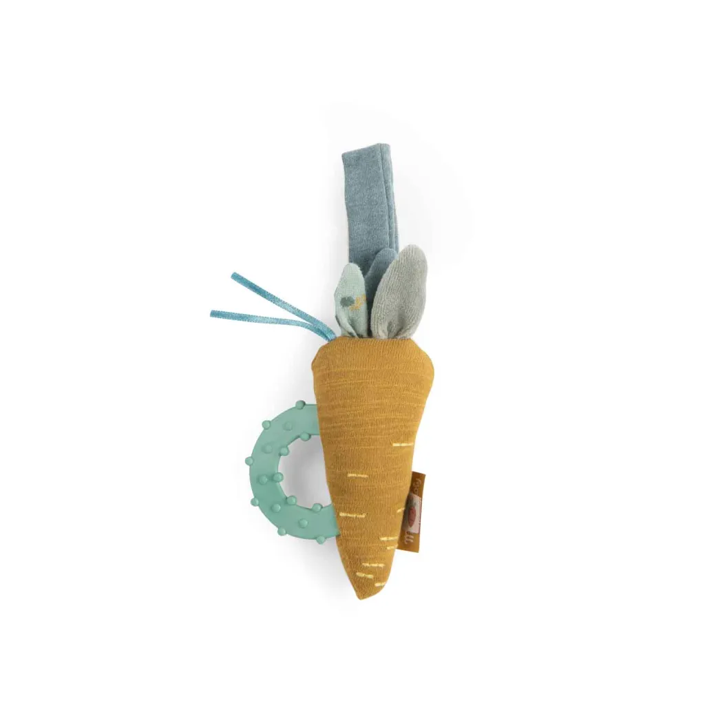 Trois Petits Lapins carrot teething rattle