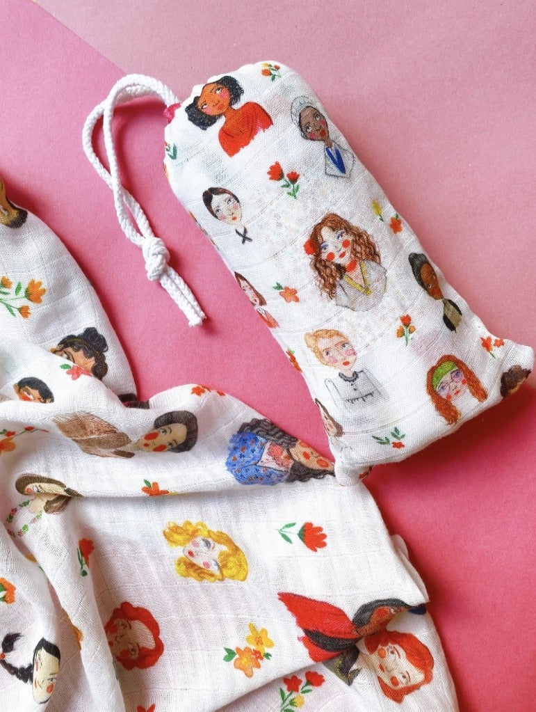 Iconic Women: Swaddle & Book Gift Set