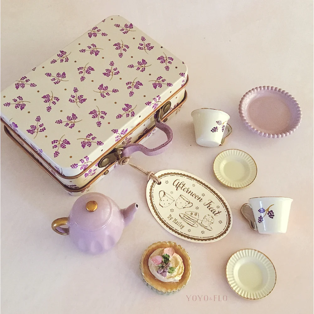 Afternoon Tea Set Lavender Madelaine