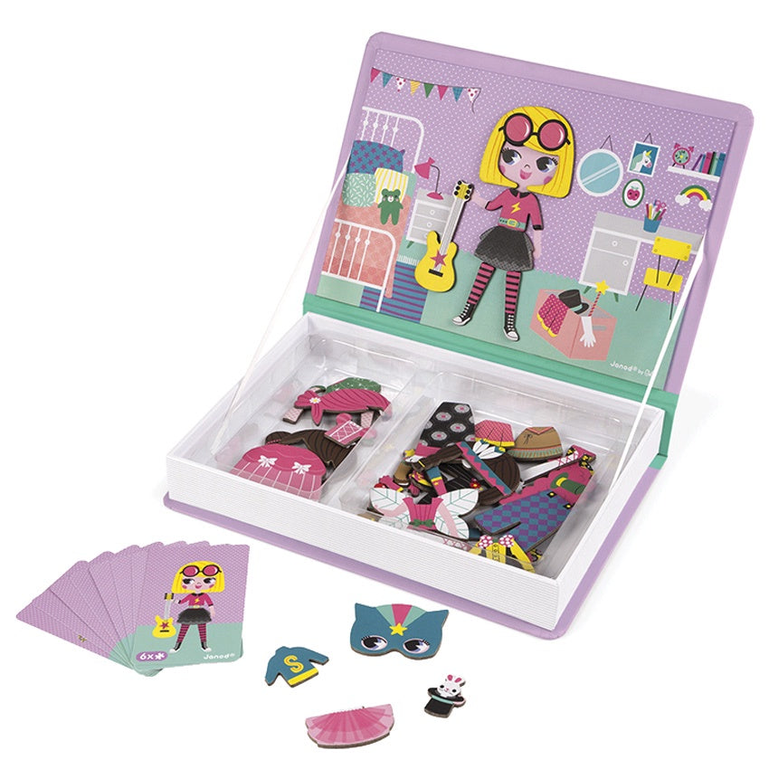 Girls Dress Up Magnetibook