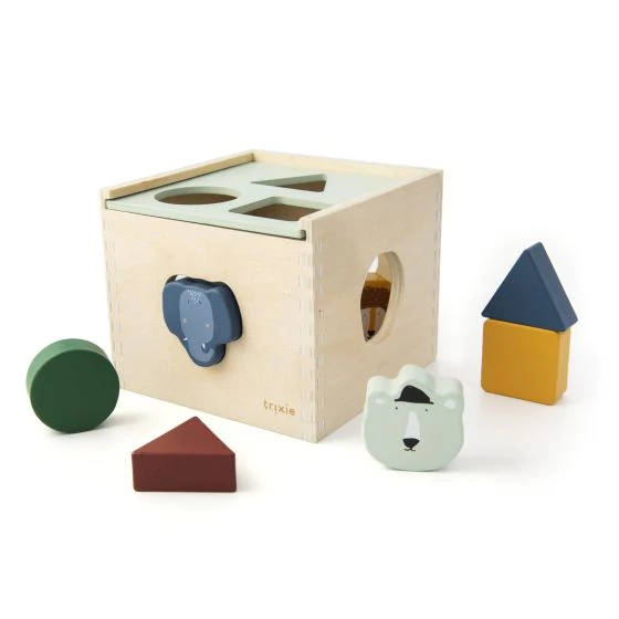 Wooden animal shape sorter