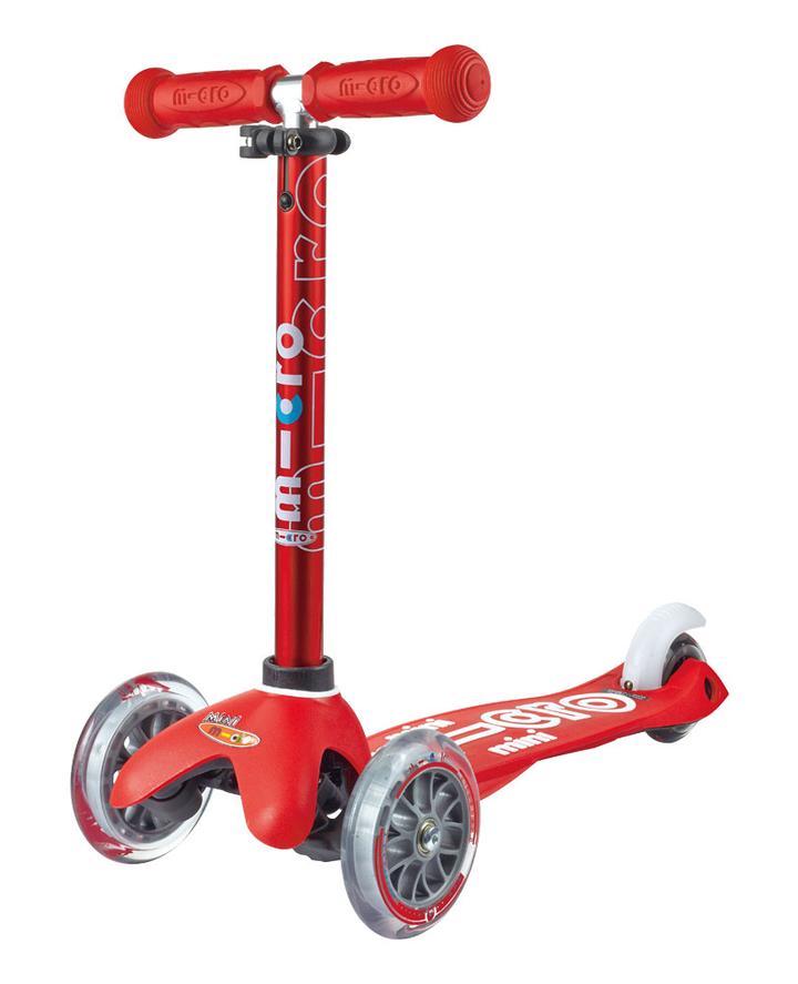 Mini2Go Deluxe Plus - Red: 1-5 years